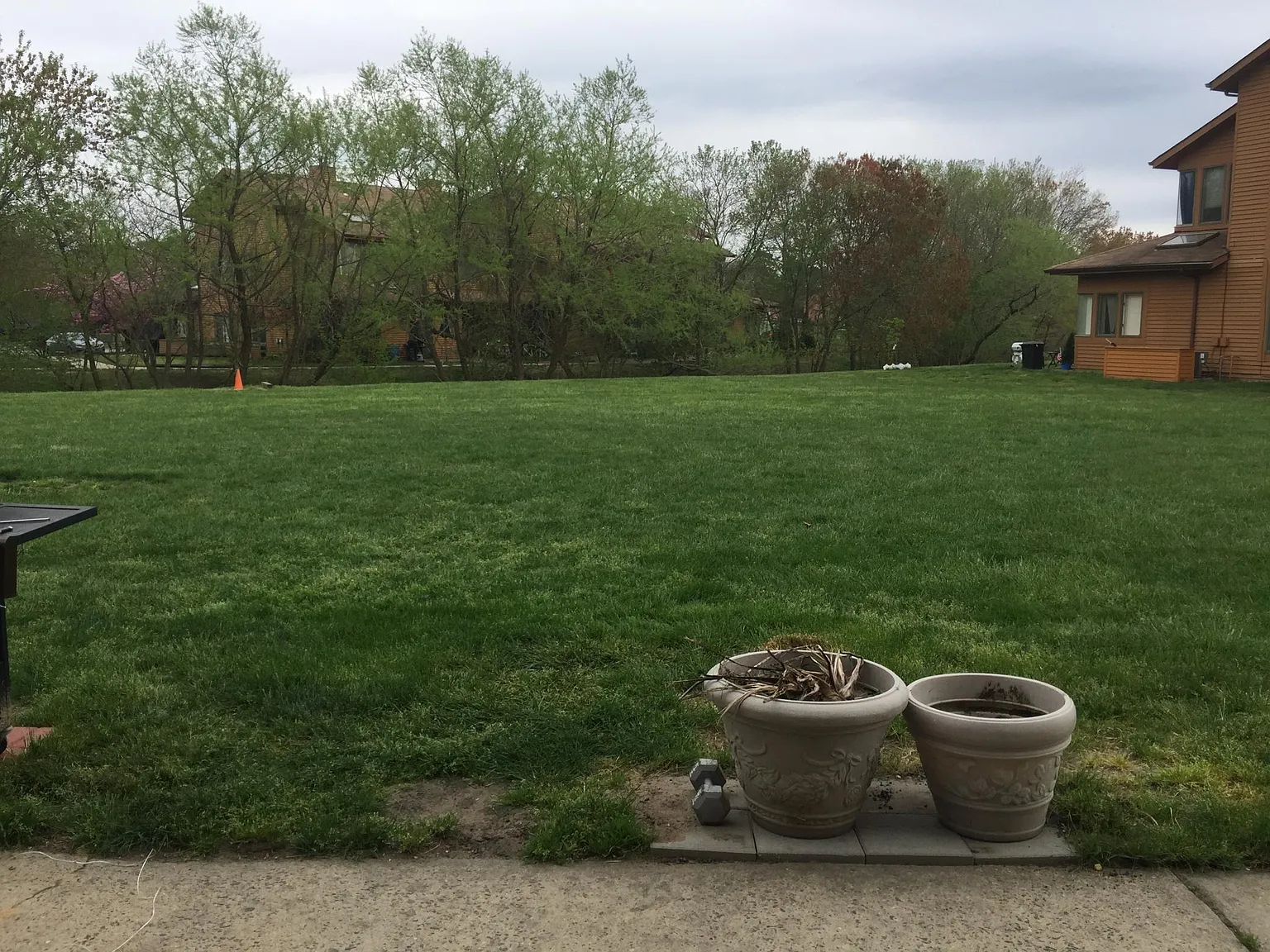 2 bed, 1.5 bath, 1080 sqft, $2,450 — Photo 2