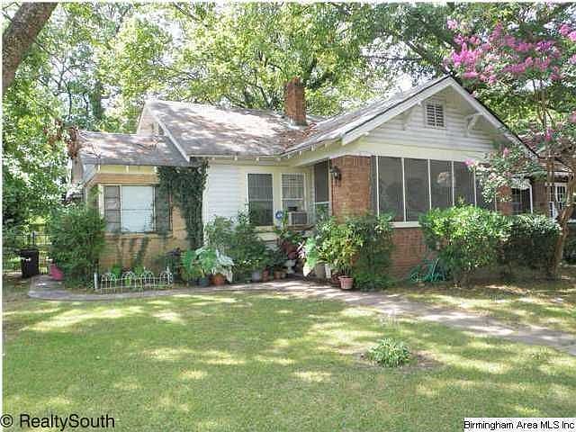 2nd image of 120 67th Pl N