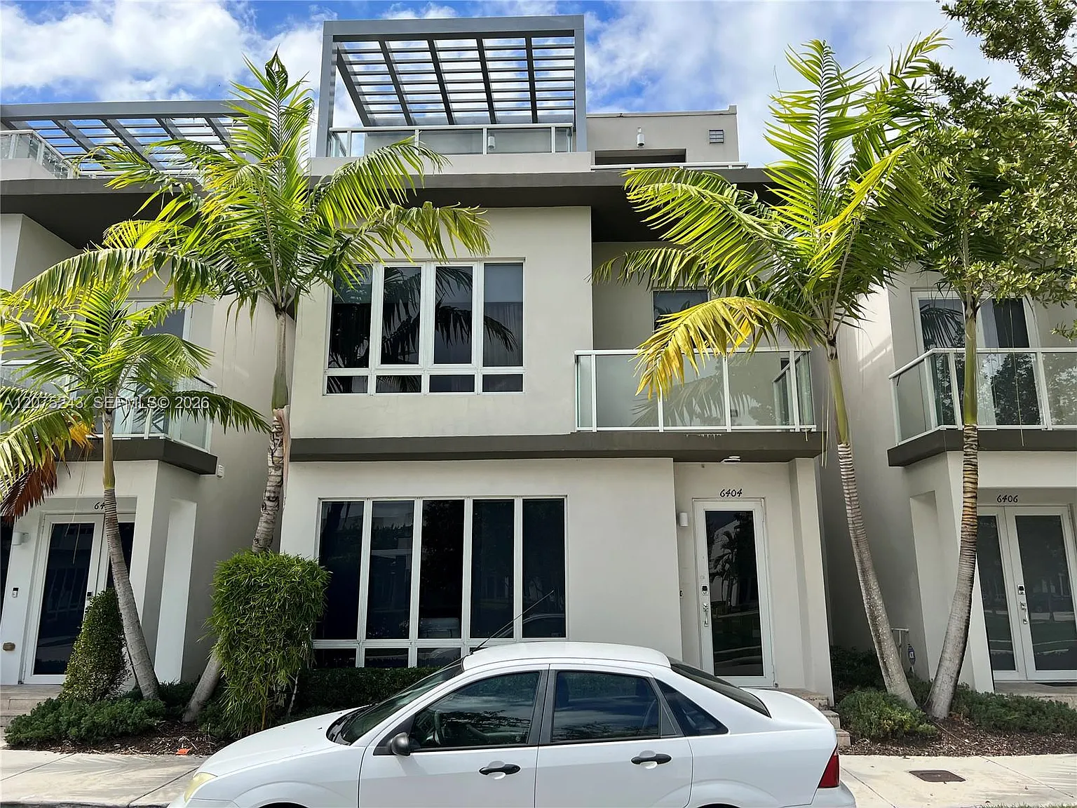 Landmark At Doral — Photo 4