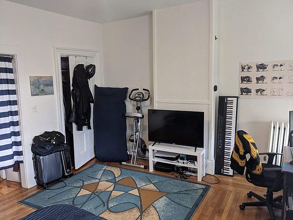 3rd image of 38 Bigelow St APT 3