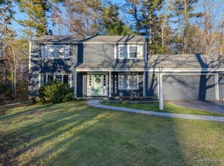 11 Cedar Cir, Scarborough, ME 04074