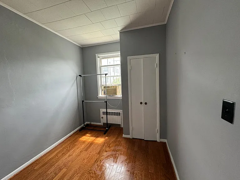 105 Beach St #B — Photo 1