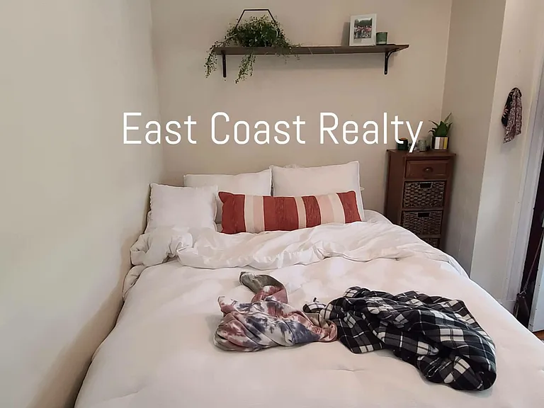 45 Hobart St #2 — Photo 7