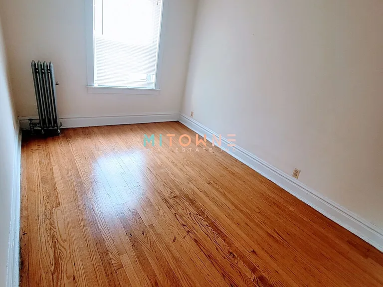 6970 Sheridan — Photo 9
