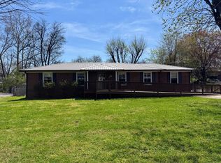 211 Stonewall Rd, Columbia, TN 38401