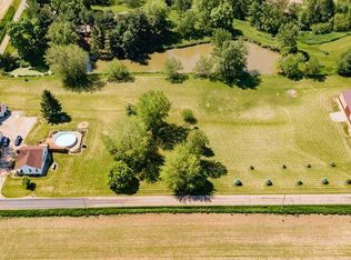 1373 1000th St, Lincoln, IL 62656