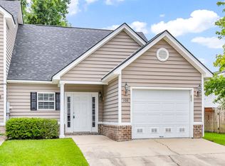 100 Cypress Pointe Dr, Richmond Hill, GA 31324