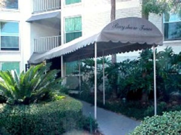 3325 Bayshore Blvd Unit D28