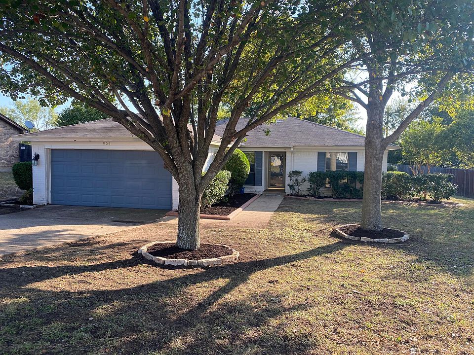 1st image of 905 Cottonwood Trl