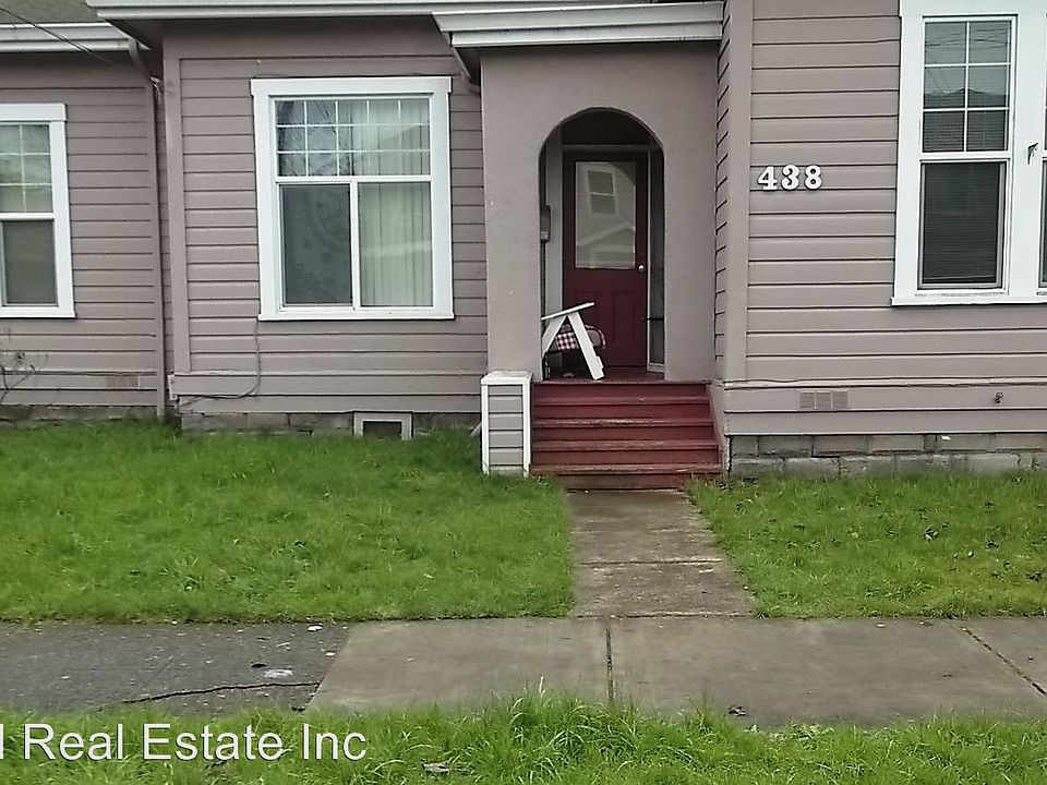 2nd image of 438 E 16th Ave