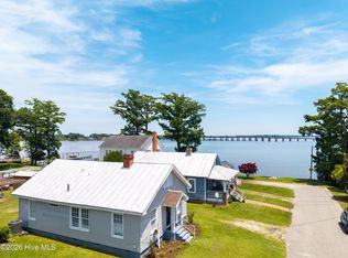 205 E Grubb Street, Hertford, NC 27944