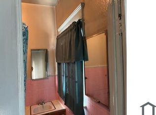 1174 W 39th St, Los Angeles, CA 90037