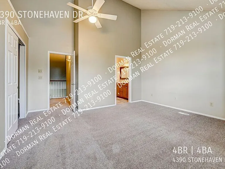 4390 Stonehaven Dr — Photo 27