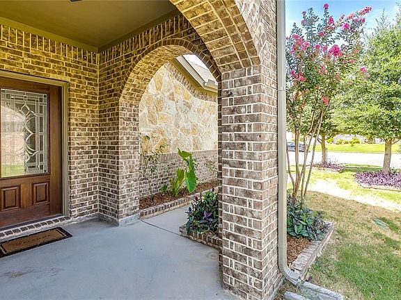 4th image of 12276 Walden Wood Dr