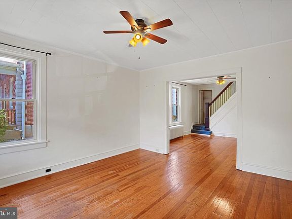3rd image of 120 N Sterley St