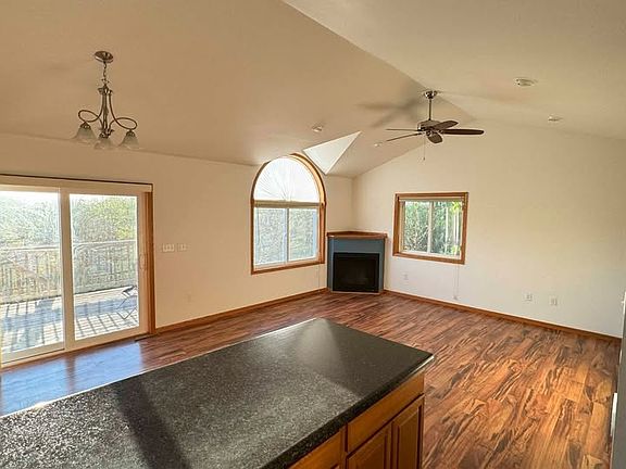 2nd image of 2007 Sunset Ln #1