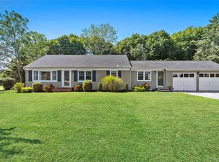 600 Parkway, Southold, NY 11971