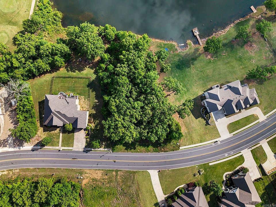 1st image of 32 Greystone Blvd