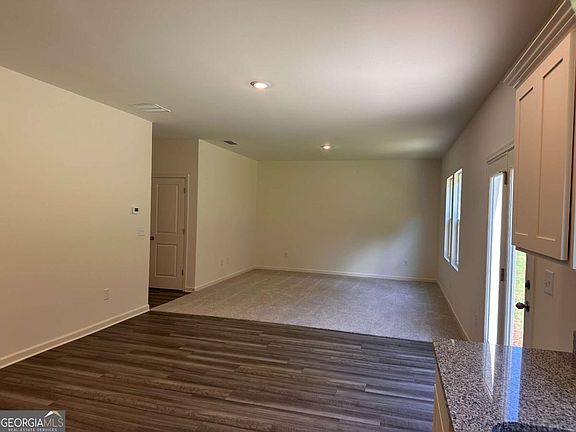 4th image of 199 Champions Blvd