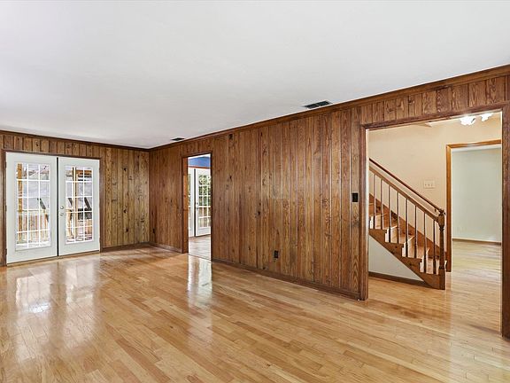 4th image of 2268 Tuscavilla Rd