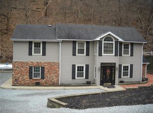1299 Rodi Rd, Turtle Creek, PA 15145