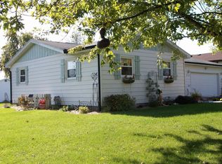 514 Emma St, Chenoa, IL 61726