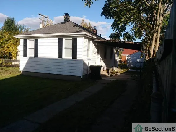 6850 Archdale St, Detroit, MI 48228