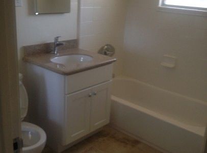 2nd image of 1440 El Camino Real APT 4