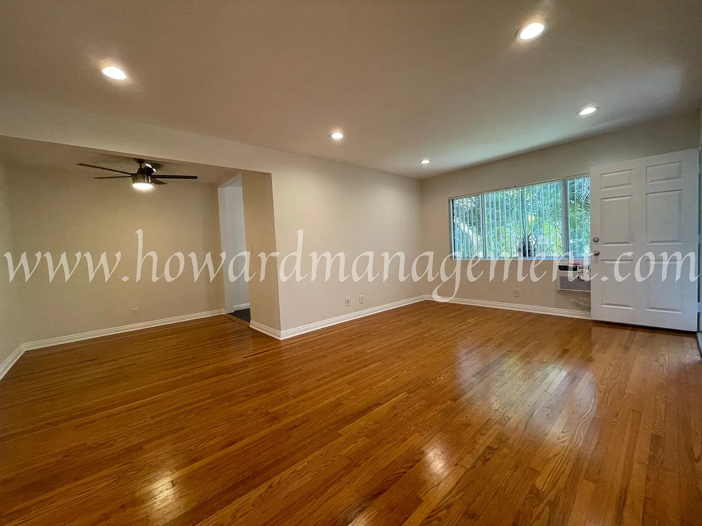5881 Saturn — Photo 3