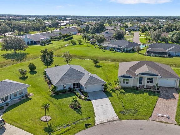 5th image of 26075 Salonika Ln