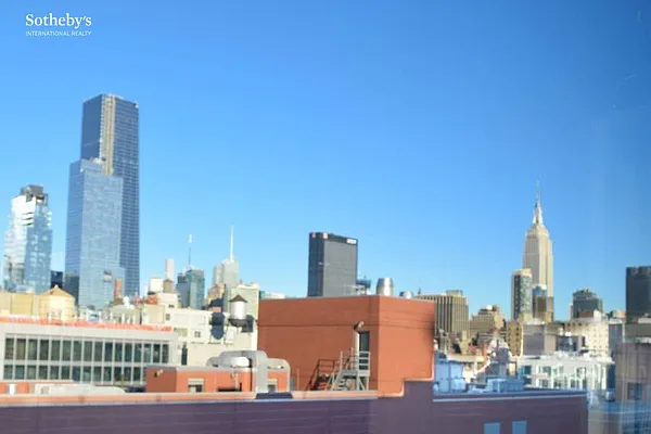 Rented by Sotheby's International Realty | media 42