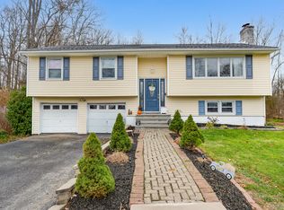 7 Russ Place, Wappingers Falls, NY 12590