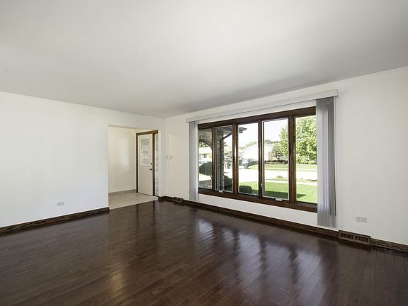 2nd image of 7631 W 157th Pl