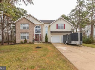 1312 Whispering Woods Dr, Williamstown, NJ 08094