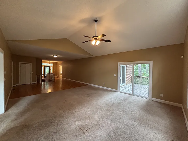 285 Merion Cir — Photo 17