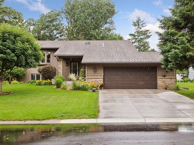 796 Sunset Dr, Eagan, MN, 55123
