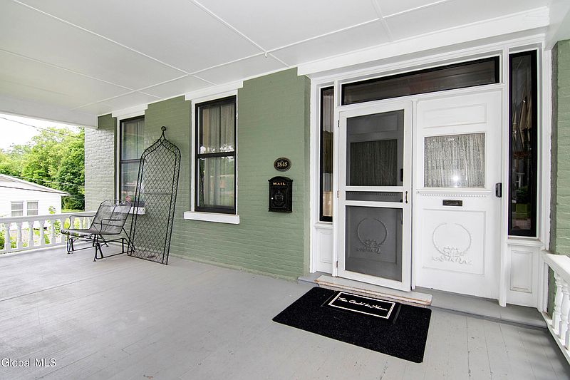 4th image of 80 W High Street