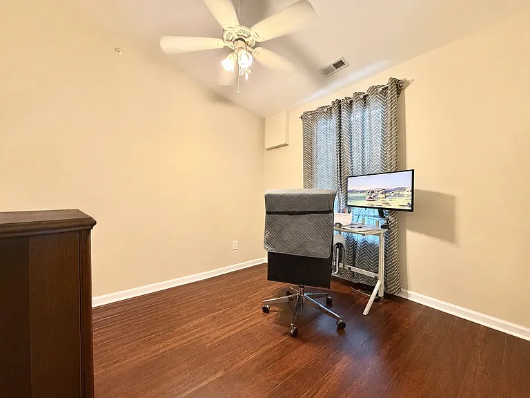 2801 Trailwood Pines Ln #303 — Photo 15