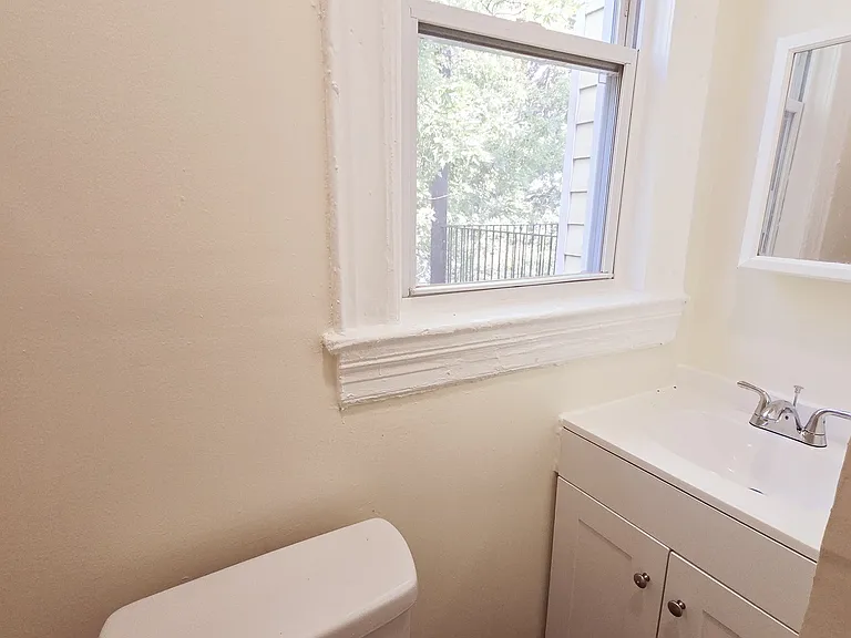 36 Prospect St #1A — Photo 6