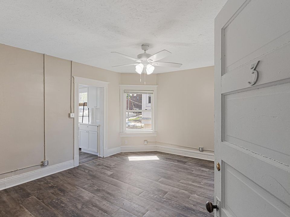 1st image of 117 S 38th St #3