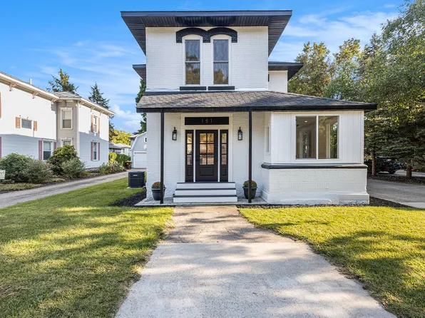 151 E Washington St, Ionia, MI 48846