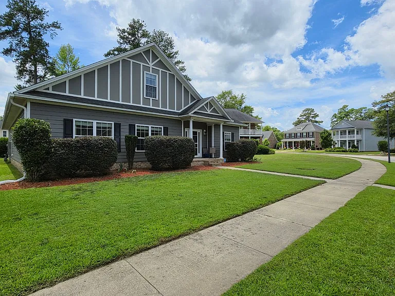3120 Mayflower Ln — Photo 33