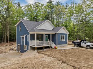 14 Westwood Dr, Wolfeboro, NH 03894