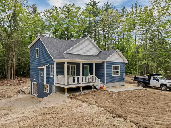 14 Westwood Drive, Wolfeboro, NH 03894