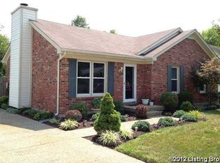 10102 Settlers Crest Ln, Jeffersontown, KY 40299