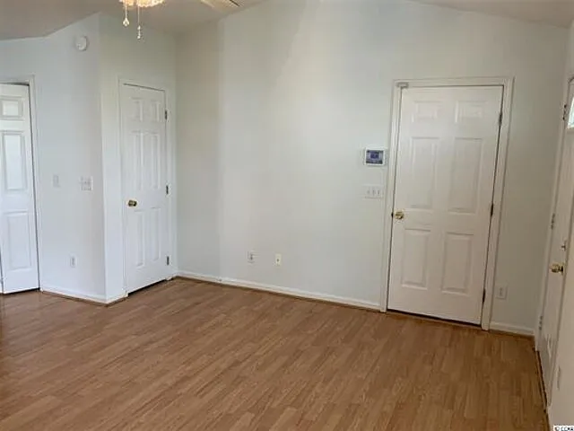 9629 Sullivan Dr — Photo 2