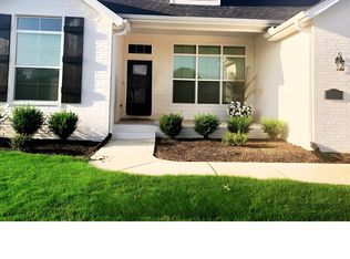 3097 E Royal Dr, Fayetteville, AR 72703