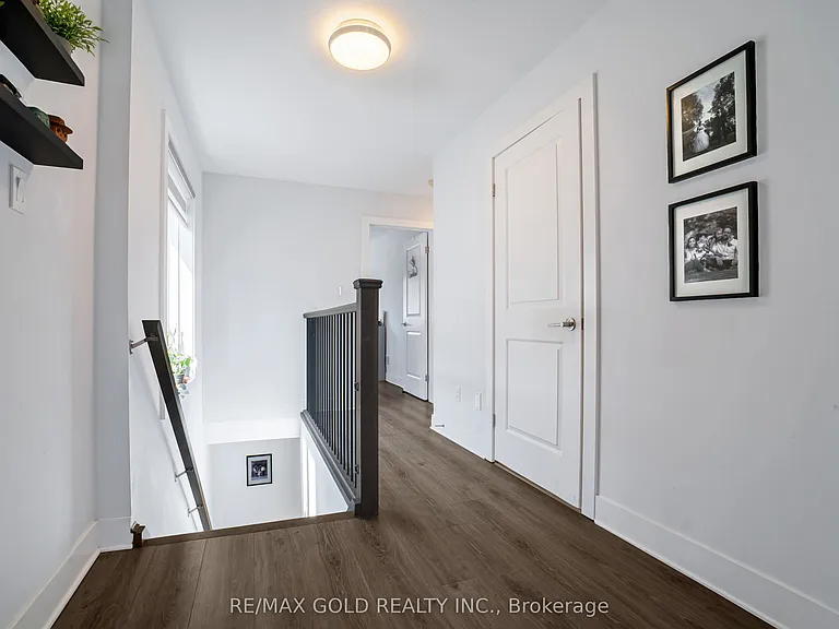 2621 Holbrook Dr #8 — Photo 21