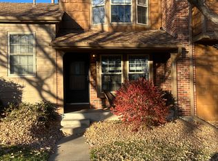 6741 Mountain Top Ln, Colorado Springs, CO 80919