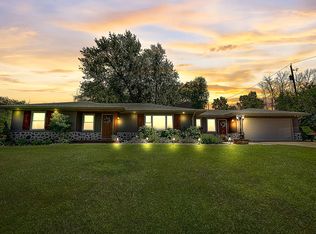 8123 Bridge St, Cedarburg, WI 53012